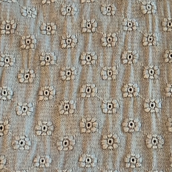 Rylee & Cru pale blue/sage green blouse with floral detail. Small. EUC - Picture 2 of 4